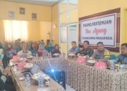 Wakili Kapolsek Polewali Bhabinkamtibmas Polsek Polewali Menghadiri Minlok Lintas Sektor  di Puskesmas Massenga