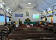 Personil Polsek Polewali Polres Polman Amankan Sidang Majelis Klasis Tahun III 2024