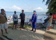 Personil Sat Polair Polres Polman Laksanakan Binmas Perairan kepada Masyarakat Nelayan di Pesisir Pantai