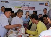 [VIDEO] DPC Gerindra Polman Gelar Syukuran dan Berbagi Sembako Atas Pelantikan Prabowo Subianto  Sebagai Presiden RI