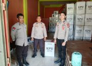 Satgas OMP Marano Polres Polman Laksanakan Pengamanan Ketat di Gudang Logistik Pilkada KPU Pasca Penghitungan Suara di Tingkat PPK