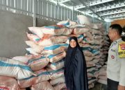 Bhabinkamtibmas Polsek Wonomulyo Laksanakan Monitoring Kios Penyalur Pupuk Bersubsidi Dalam Rangka Mendukung Program Ketahanan Pangan