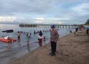 Sat Polair Polres Polman Monitoring Kegiatan Masyarakat di Pantai Bahari Polewali