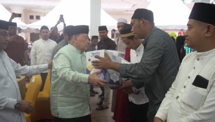 Wagub Sulbar Buka Puasa di Pasangkayu, Bagikan 750 Paket Ramadhan & Tegaskan Pemerataan Anggaran