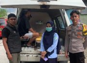 Bhabinkamtibmas Polsek Tinambung Bantu Evakuasi Warga dengan Gangguan Jiwa untuk Mendapatkan Perawatan di RSUD Hj. Andi Depu