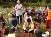 Kapolsek Wonomulyo Hadiri Persemayaman dan Pemakaman Jenazah Bayi Yang di Temukan  di Desa Bumimulyo