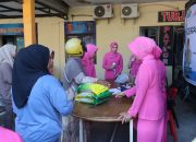 Polres Polman, Bhayangkari dan Bulog Gelar Gerakan Pangan Murah di Polres Polman