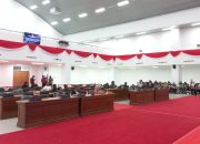 Paripurna DPRD Sulbar: Gubernur Apresiasi Masukan Fraksi untuk Penyempurnaan APBD 2026