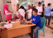 Dishub Sulbar Gelar Aksi Bersih Pantai dan Donor Darah di Momen  Harhubnas 2025