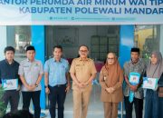 Gubernur Suhardi Duka Resmikan Kantor PDAM Polman, Tekankan Pentingnya Pelayanan Publik yang Baik