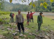 Bhabinkamtibmas Polsek Urban Wonomulyo Dampingi Petugas Kementrian Kehutanan Laksanakan Patroli Terpadu