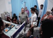 Wagub Sulbar Beri Dukungan dan Fasilitasi Rujukan bagi Arif, Remaja Penderita Tumor di Mamuju