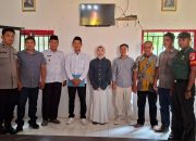 Bhabinkamtibmas Polsubsektor Anreapi Polres Polman Hadiri Pelantikan Kepala Dusun Tappang