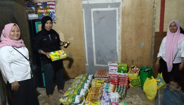 Dinsos Polman Serahkan Bantuan ATENSI 2026 kepada Anak Korban KDRT di Desa Baru Luyo