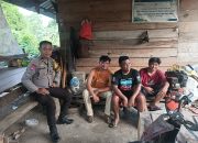 Bhabinkamtibmas Polsubsektor Mapilli Polres Polman  Laksanakan Sambang Warga di Desa Beroangin