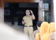 Kepala Dinas KominfoSS Sulbar Minta Kepala Bidang Lebih Aktif Pantau Kinerja Staf