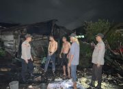 Personel Polsek Polewali Datangi TKP Kebakaran Kios di Pasar Terminal Lama Polewali