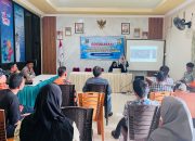 Bhabinkamtibmas Desa Lapeo Monitoring Sosialisasi Program DAK Sanitasi