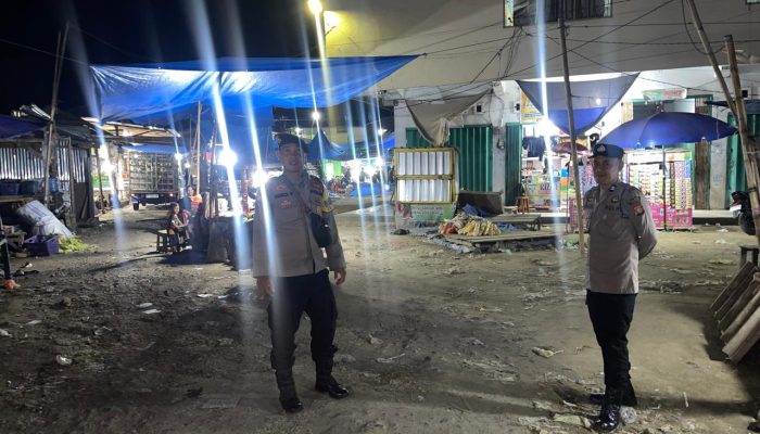 Polsek Urban Wonomulyo Intensifkan Patroli Malam, Jaga Situasi Tetap Kondusif