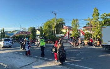 Sat Lantas Polres Polman Turun ke Jalan, Commander Wish Pagi Amankan Arus Lalin