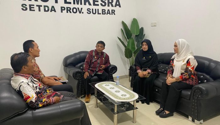 Implementasi SE Gubernur Nomor 17 Tahun 2026, Bapenda Sulbar Evaluasi Pendapatan di Biro Pemkesra