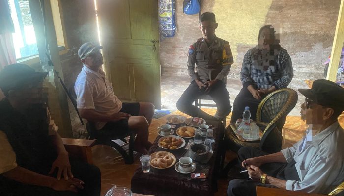 Bhabinkamtibmas Batupanga Fasilitasi Penyelesaian Sengketa Pembagian Rumah di Kalimbua Timur
