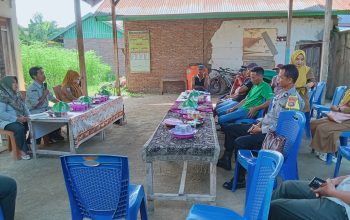 Bhabinkamtibmas Desa Sidorejo Hadiri Rapat Kelompok Tani, Bahas Evaluasi dan Bantuan Pertanian