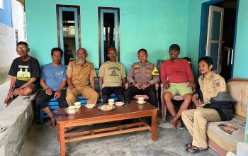 Bhabinkamtibmas Polewali Sambangi Warga, Ingatkan Bahaya Korsleting dan Kamtibmas