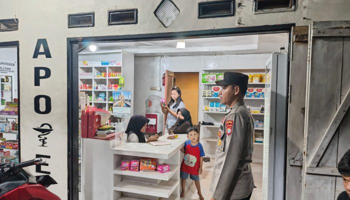 Polsek Binuang Intensifkan Patroli Jalan Kaki, Wujudkan Rasa Aman di Tengah Masyarakat