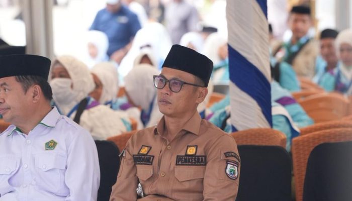 Pelepasan Jemaah Haji, Karo Pemkesra Ajak Semua Pihak Saling Mendoakan Agar Pelaksanaannya Berjalan Lancar