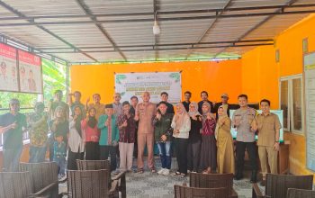 Bhabinkamtibmas Polsek Tinambung Hadiri Program Desa Bangkit Sejahtera di Tandasura