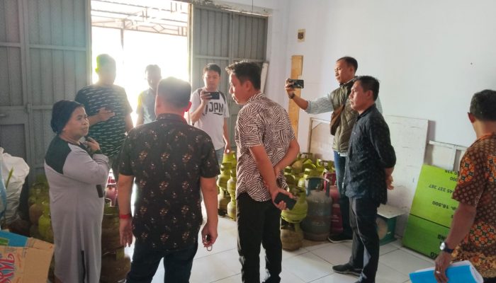 Disperindagkop UKM Polman Ajukan PHU untuk Pangkalan LPG Nakal di Manding