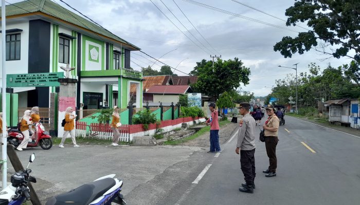 Wakapolsek Tinambung Pimpin Pengamanan Jalan Santai Hardiknas ke-76