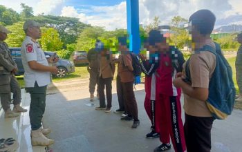 *Operasi Tertib Pelajar, Satpol PP Sulbar Jaring Enam Siswa Bolos Sekolah di Mamuju*