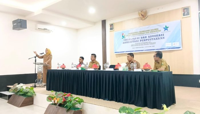 *Tingkatkan Kualitas Literasi, Kadis Perpusip Sulbar Hadiri Sosialisasi Akreditasi Perpustakaan di Majene*