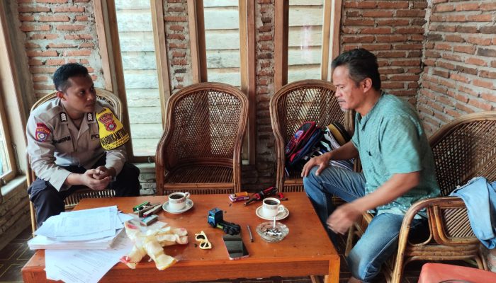 Bhabinkamtibmas Kelurahan Sulewatang Intensif Sambang Warga, Sampaikan Pesan Kamtibmas