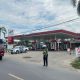 Sat Lantas Polres Polman Tertibkan Parkir Liar di Area Antrean SPBU, Cegah Kemacetan