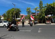 Unit Siaga Sat Lantas Polres Polman Laksanakan Pengaturan Lalu Lintas di Jam Pulang Sekolah