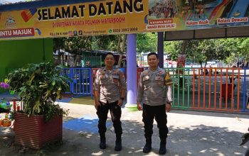 Personel Polsek Binuang Laksanakan Pengamanan dan Monitoring di Wisata Waterboom Rea
