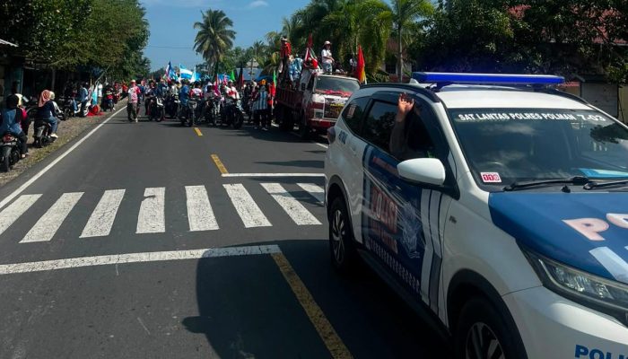 Satlantas Polres Polman Kawal Pawai Perhelatan Piala Dunia di Wilayah Hukum Polres Polman