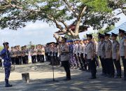 Kapolres Polman Pimpin Upacara Tabur Bunga di Perairan Polewali Peringati Hari Bhayangkara ke-80
