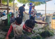 Sat Polairud Polres Polewali Mandar Tingkatkan Kesadaran Masyarakat Pesisir Melalui Giat Binmas Perairan