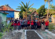 Mahasiswa KKN Sosialisasikan dan Implementasikan Lubang Resapan Biopori Sebagai Solusi Pengelolaan Sampah Organik di Desa Bababulo Utara