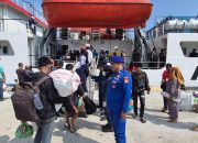Sat Polair Polres Polman Amankan Kedatangan dan Keberangkatan KM Sabuk Nusantara 93