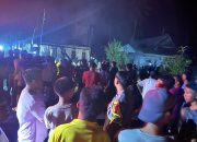 Kebakaran Dua Rumah di Desa Kenje Polman, Kapolsek Campalagian Pimpin Penanganan di TKP