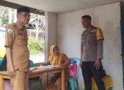 Bhabinkamtibmas Desa Bunga-Bunga Monitoring Posyandu Teratai, Ajak Warga Cegah Stunting Sejak Dini