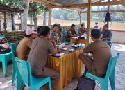 Bhabinkamtibmas Tapango Barat Sambangi Warga, Sampaikan Imbauan Kamtibmas dan Cegah Kebakaran