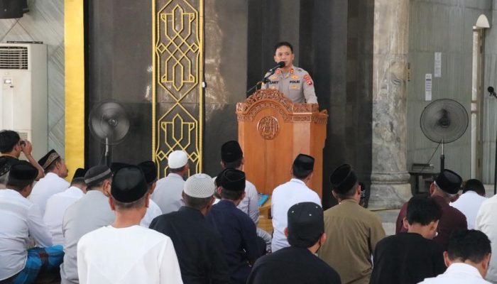 Kapolres Polman Sampaikan Pesan Kamtibmas, Ajak Keluarga Mencegah Penyalahgunaan Narkoba di Masjid Syuhada